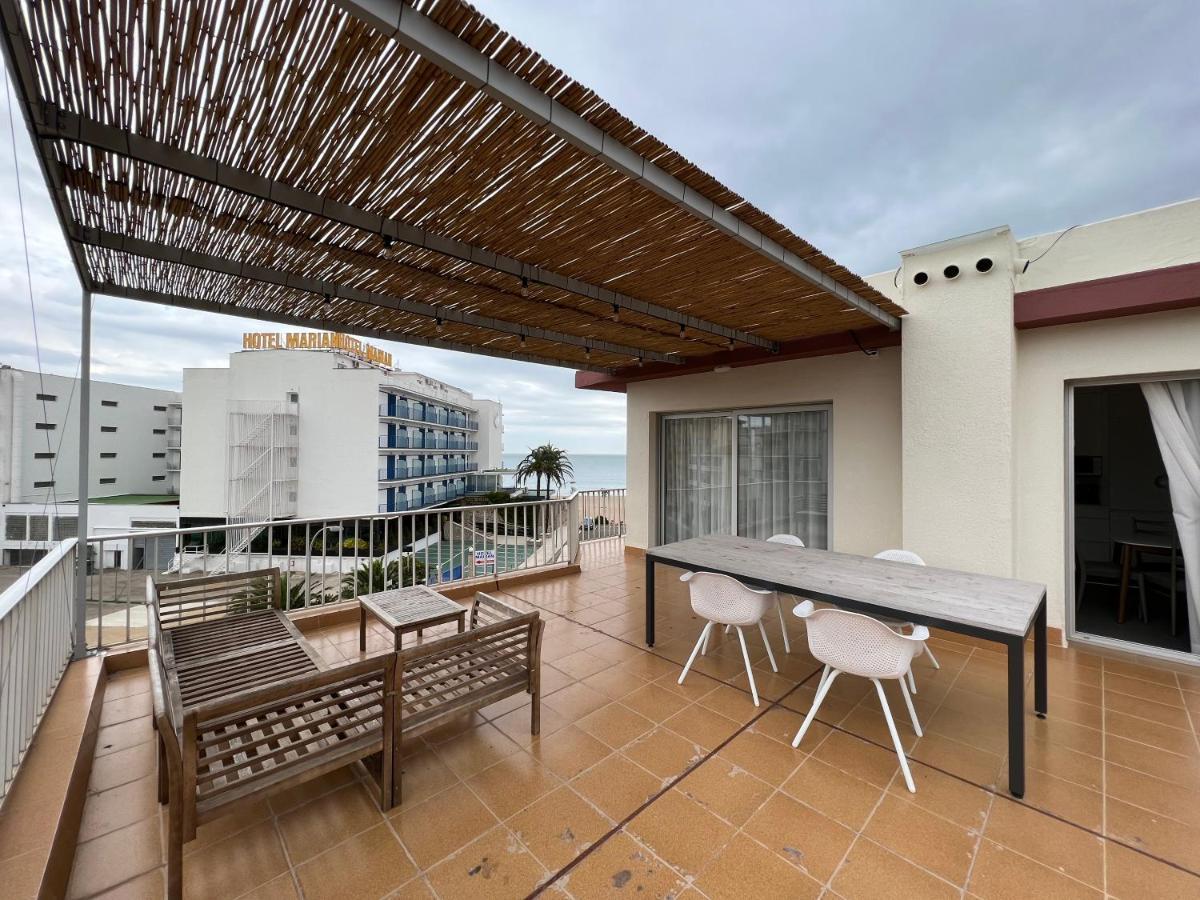 Beautiful Loft, Huge Sunny Terrace, View Over The Beach And Sea Росас Экстерьер фото
